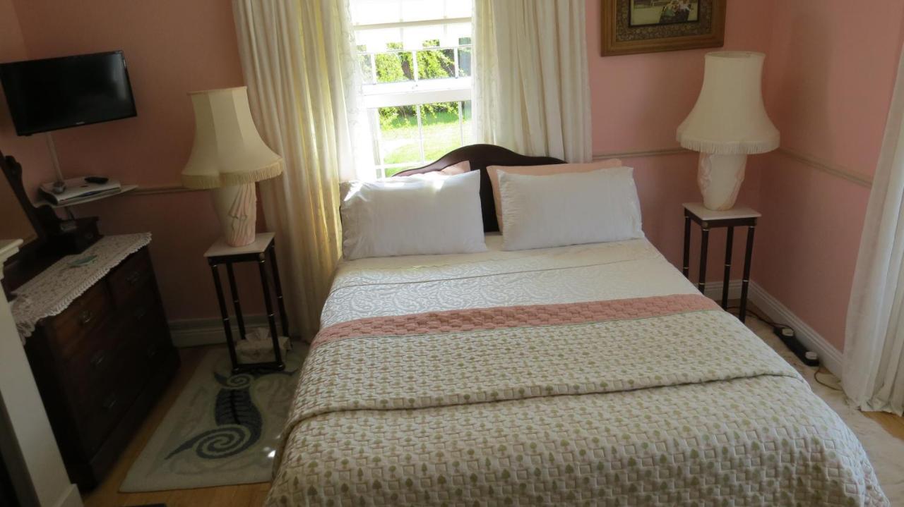 Tyreda Bed & Breakfast เอนนิส ภายนอก รูปภาพ